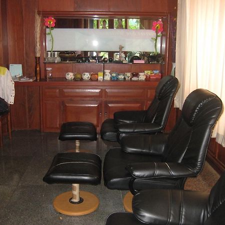 Princess Hotel Phnom Pen Exterior foto