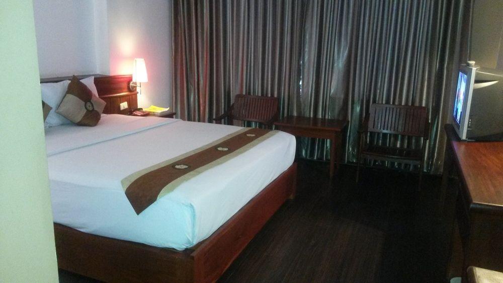 Princess Hotel Phnom Pen Exterior foto