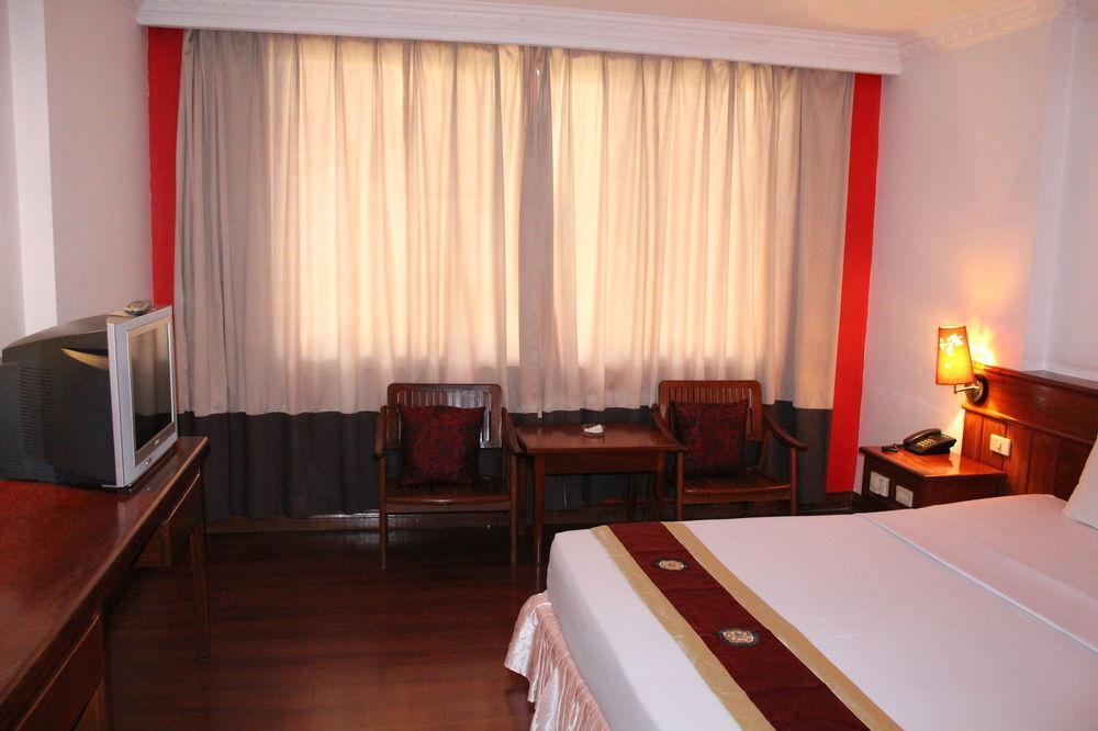 Princess Hotel Phnom Pen Exterior foto