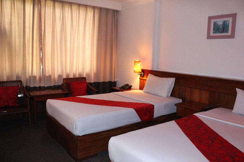 Princess Hotel Phnom Pen Exterior foto