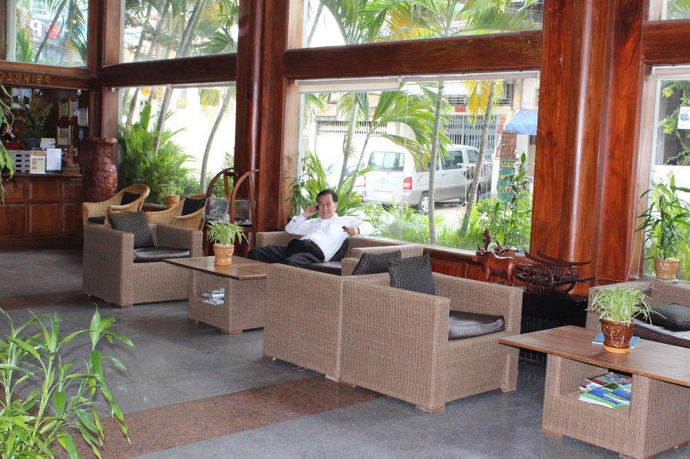 Princess Hotel Phnom Pen Exterior foto