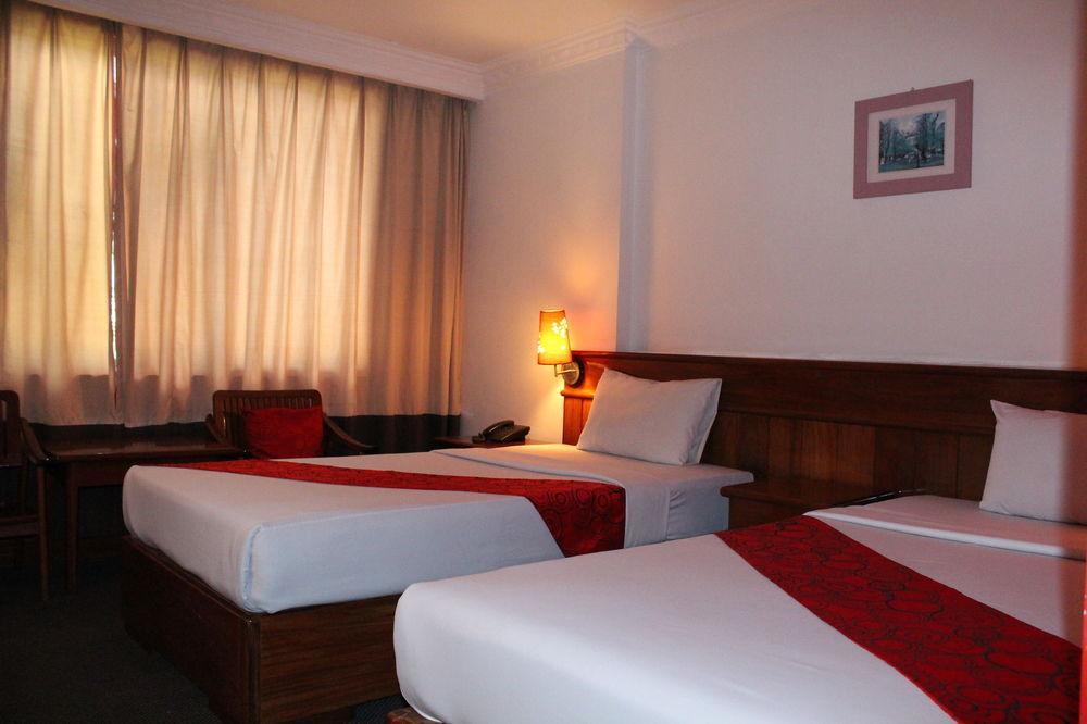 Princess Hotel Phnom Pen Exterior foto