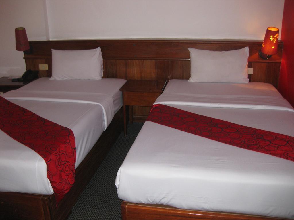 Princess Hotel Phnom Pen Exterior foto