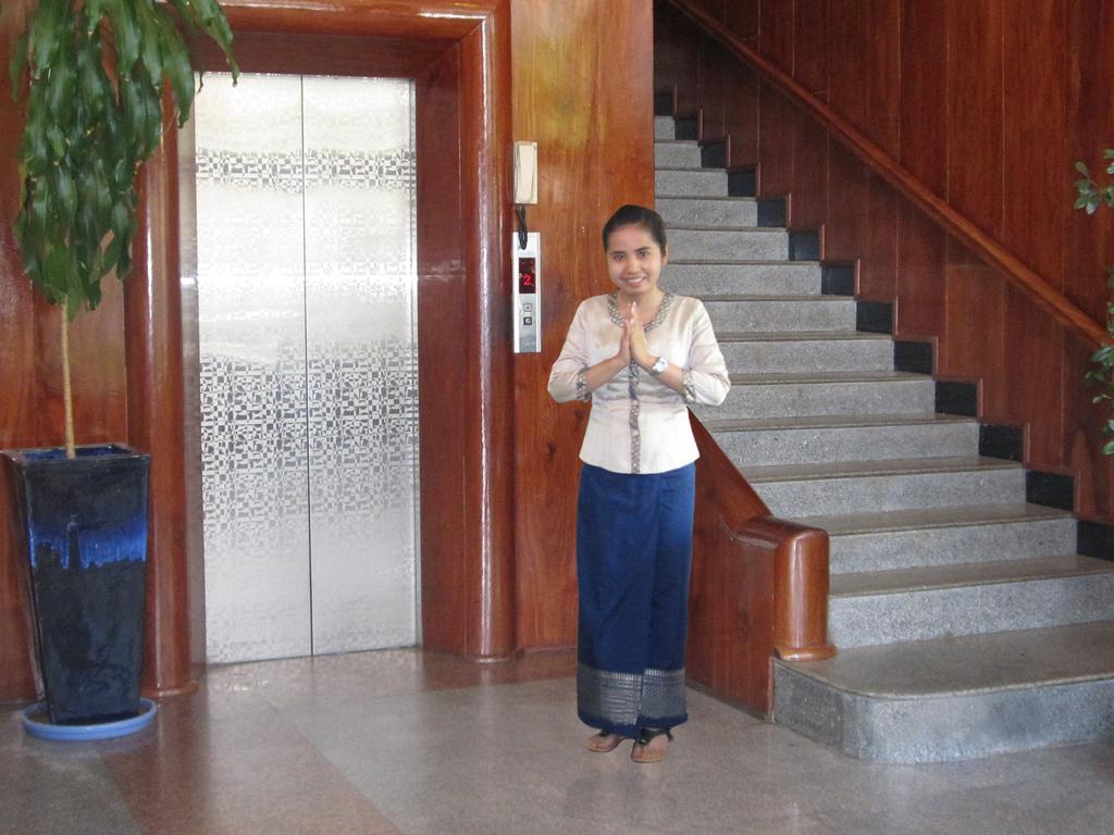 Princess Hotel Phnom Pen Exterior foto