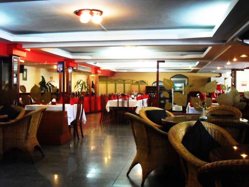 Princess Hotel Phnom Pen Exterior foto