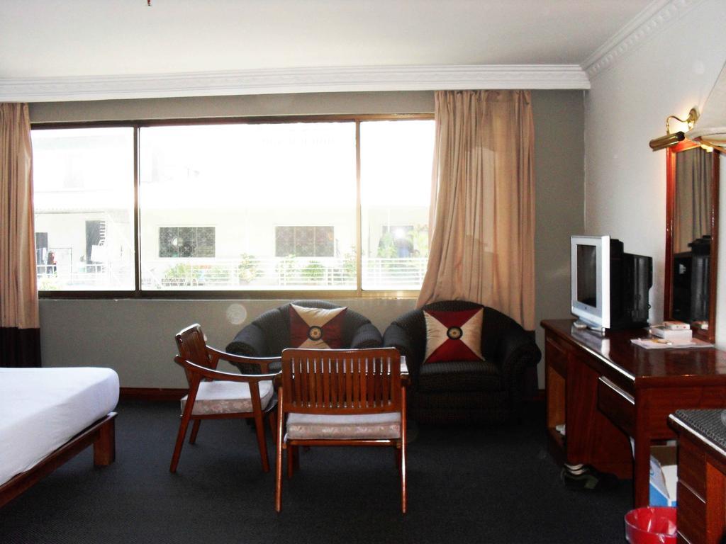 Princess Hotel Phnom Pen Exterior foto